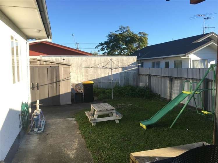 2/20 Parkers Road Tahunanui_6