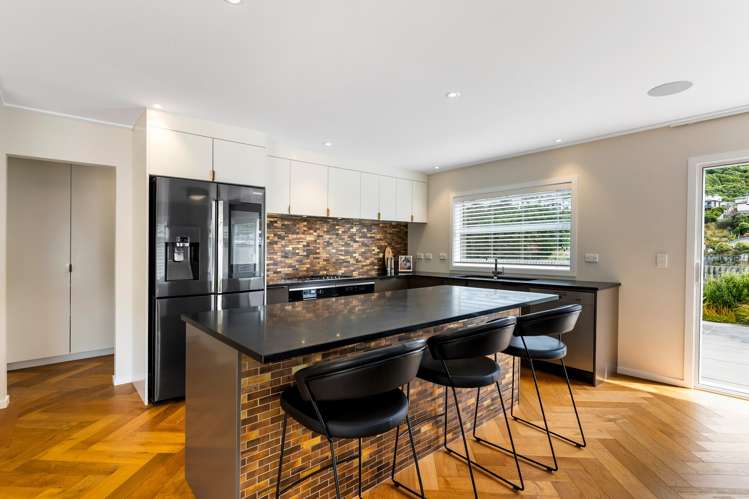 6 Farnworth Terrace Churton Park_6