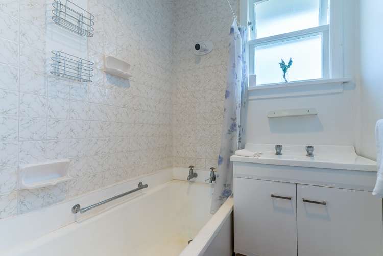 15 Watson Street Green Island_13