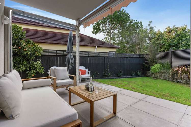 31a Oakwood Grove Eastern Beach_9