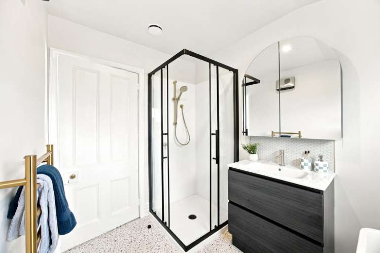 22 Dickens Street Addington_16