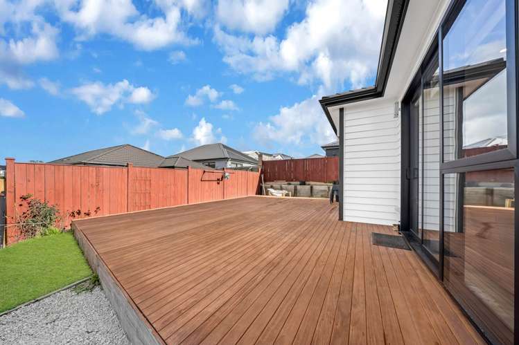 2 Rarangi Mai Lane Karaka_22