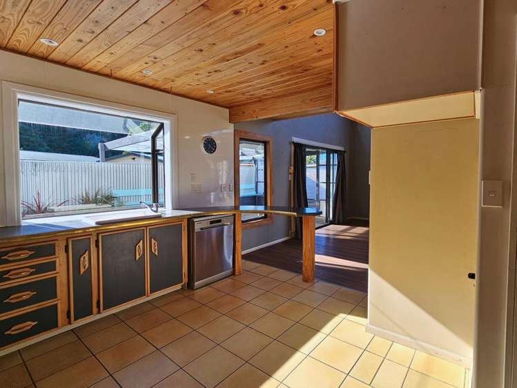 24 Ngaio Street Rarangi_5