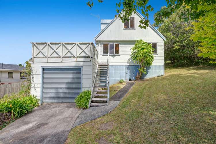 18 Tesla Place Totara Vale_1