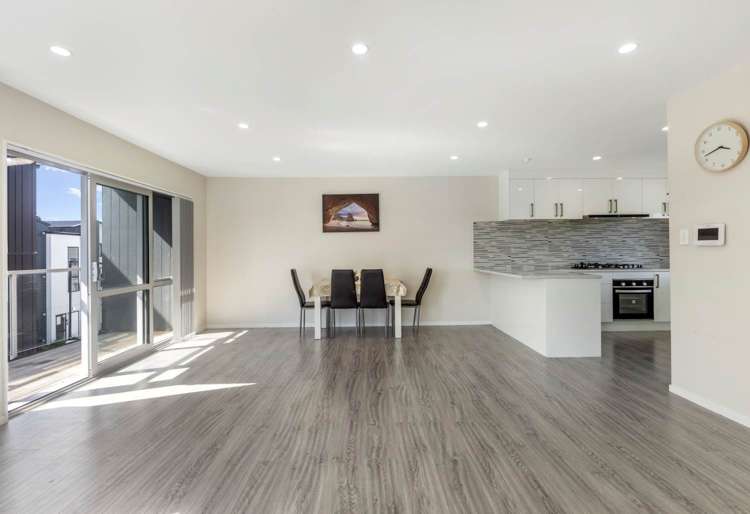 37 Thomas Road Mangere_2