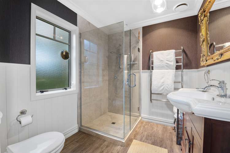 2 Florey Heights Springfield_13