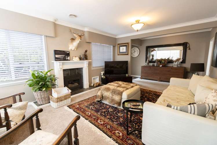 229 Shakespeare Street 11373_1