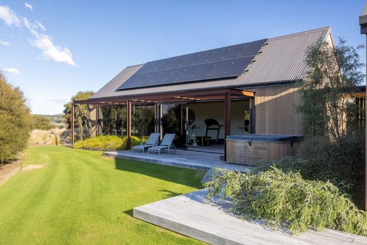 37 Matheson Crescent Albert Town_24