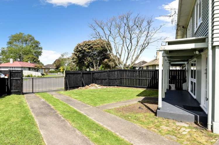 15 Allenby Street Bader_19