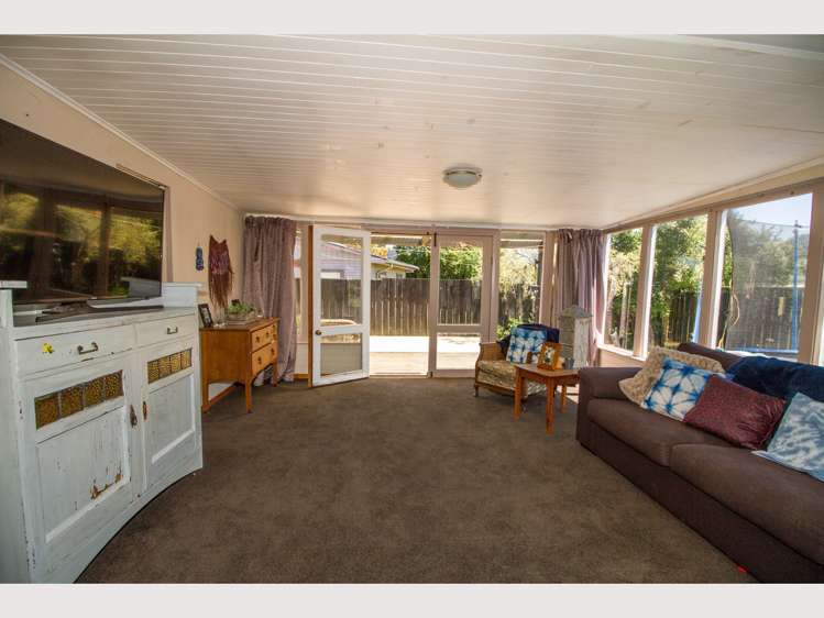 89 Goldfinch Street Ohakune_4