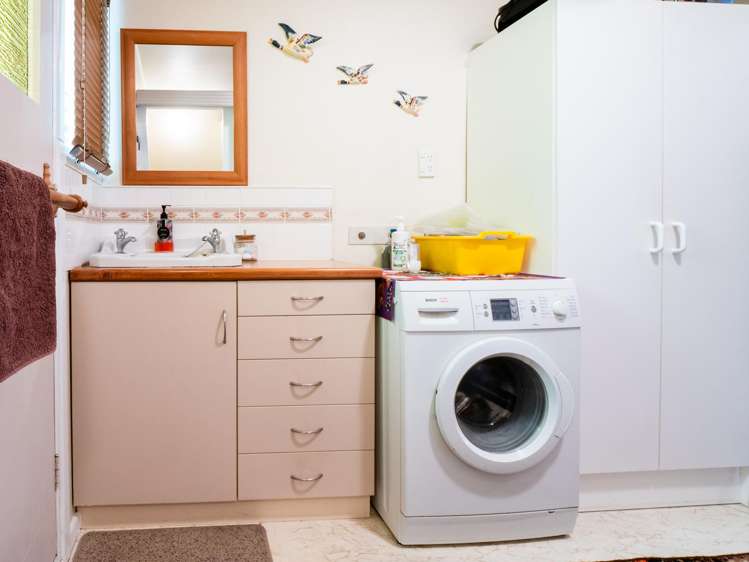 9A Jubilee Road Wainui_18