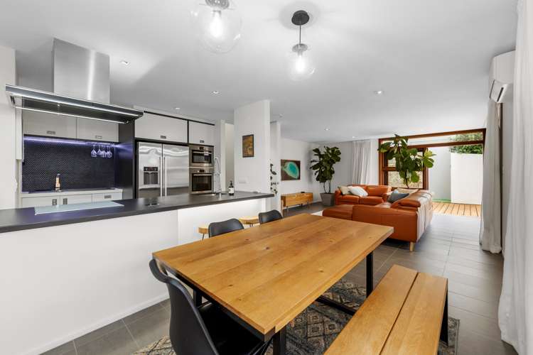 136 Coates Avenue Orakei_5