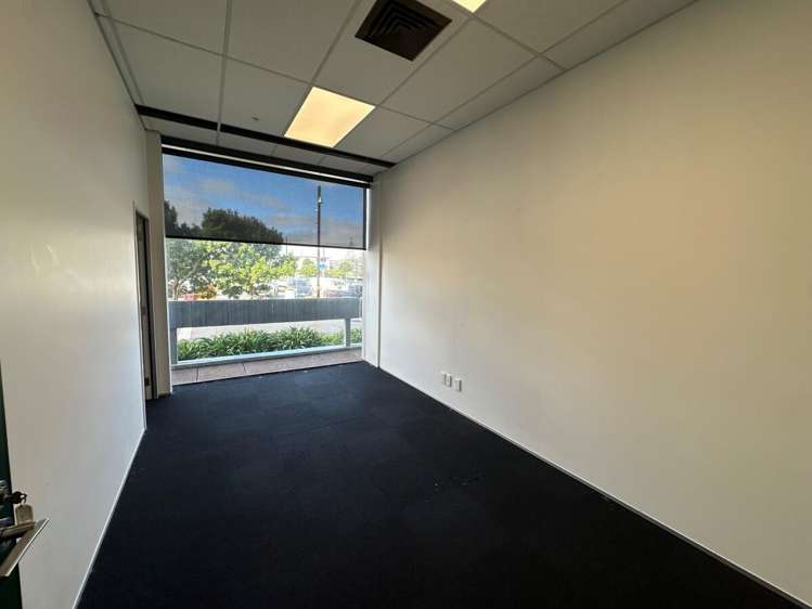 2 Osterley Way, Manukau City Centre_1