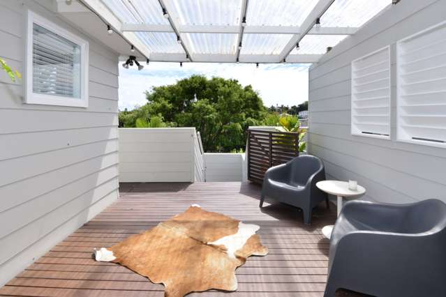 8 Sundown Avenue Manly_1