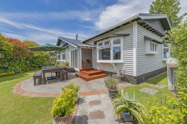 29 Broadway Avenue Waikuku Beach_1