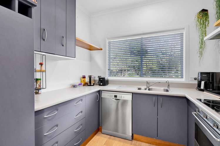 96 Bayly Road_1