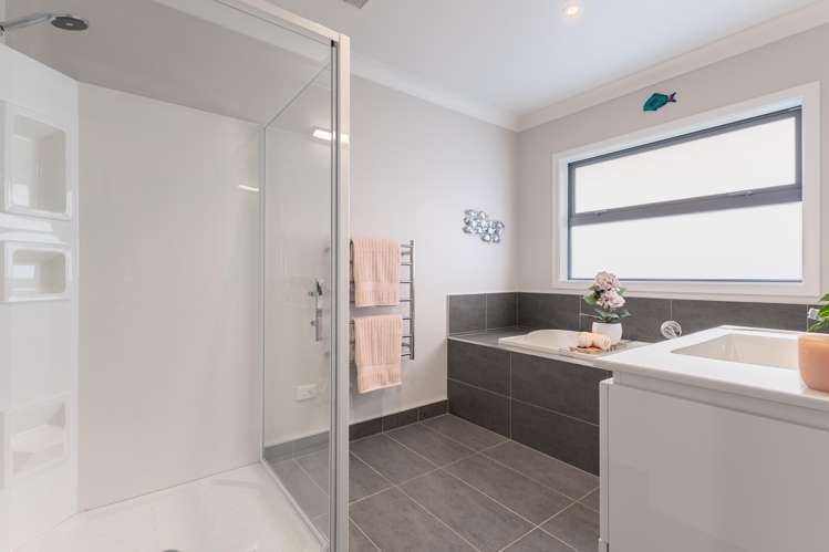 79 Waterstone Avenue Paraparaumu_15