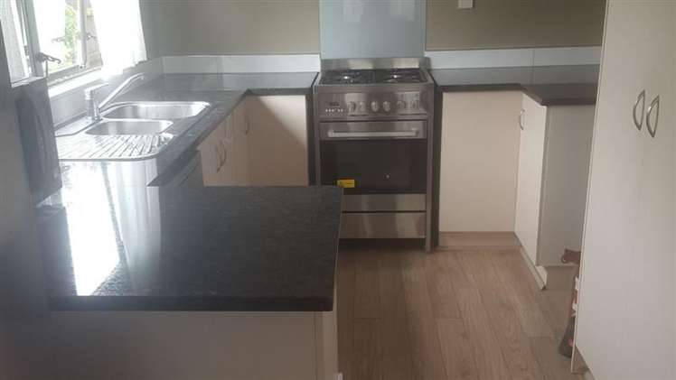 2/15 Septimus Place Henderson_9