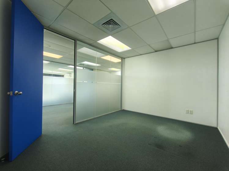 46 Taharoto Road Takapuna_6