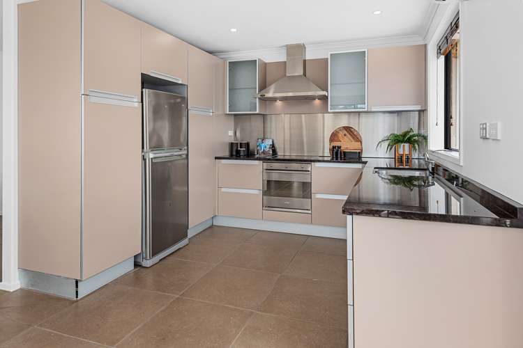 38 Key West Drive One Tree Point_8