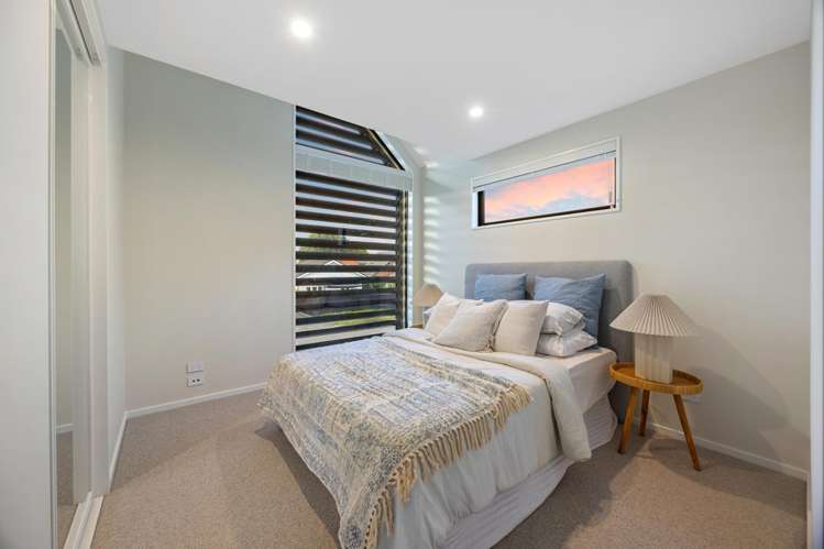 1/100 Innes Road Saint Albans_9