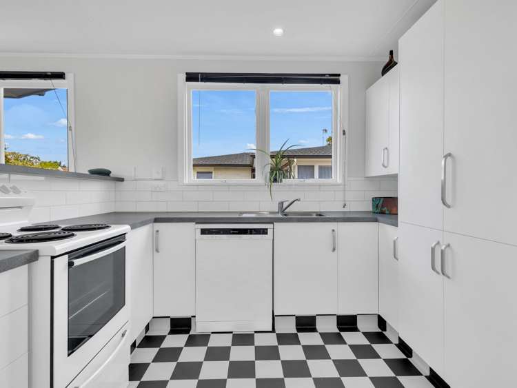 13 Mangarau Crescent Havelock North_13