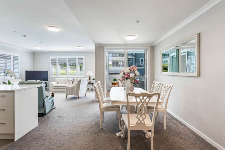 102 Eaves Bush Parade Orewa_7