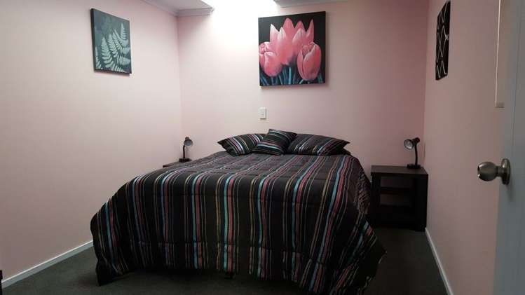 8 Middle Peak Lane Wanaka_12