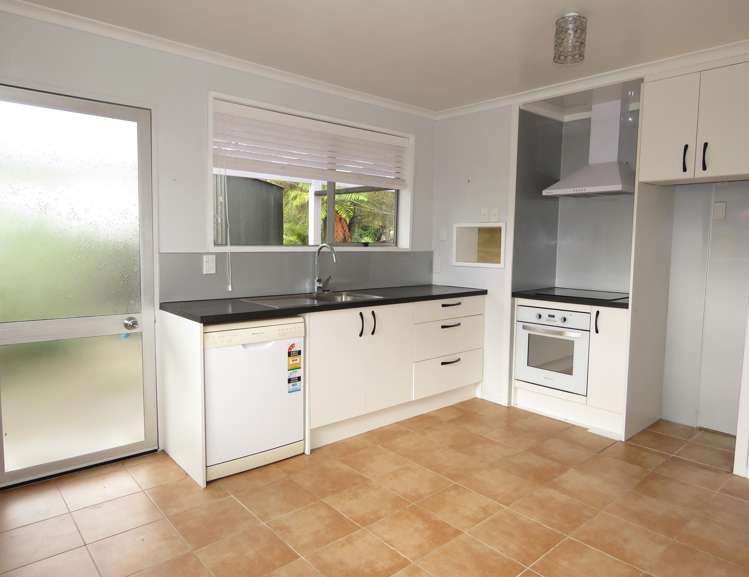 7 Crampton Road Reefton_3