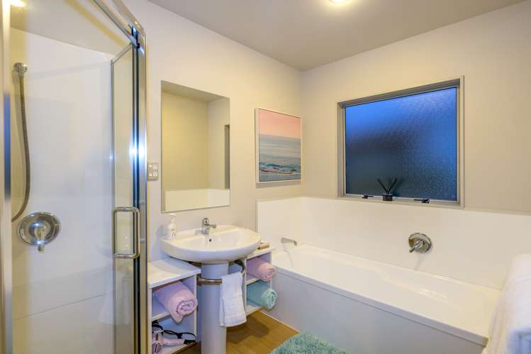 14 Charlotte Way Raumati South_15