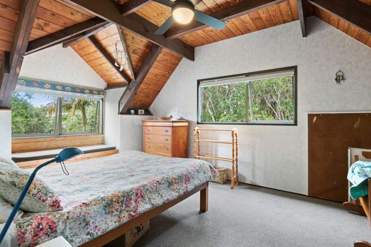 42 Glenelg Road Red Beach_13