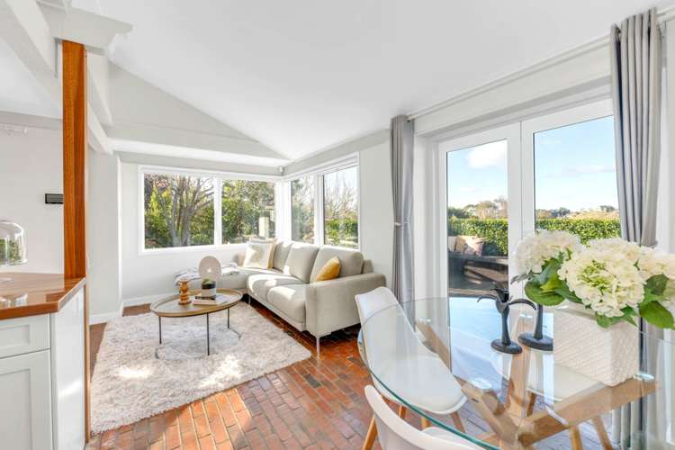 281 Point View Drive Shamrock Park_7