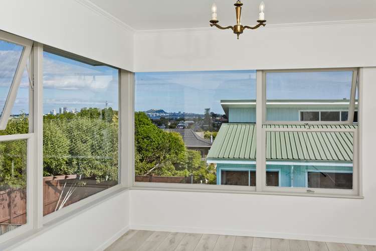 10 Holdaway Avenue Northcote_5