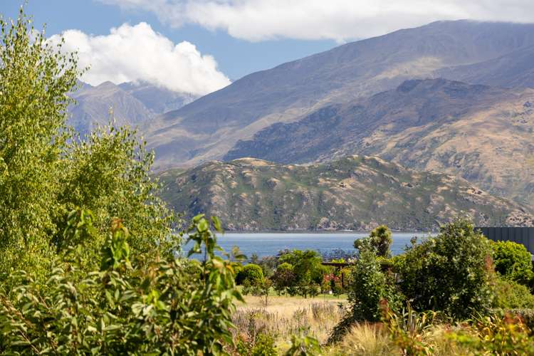 270 Beacon Point Road Wanaka_26