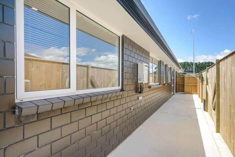 47 Atlantic Drive Fitzherbert_19