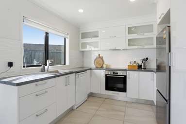 57D Maxwells Road_3