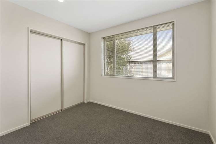 57 Birkdale Drive Shirley_13