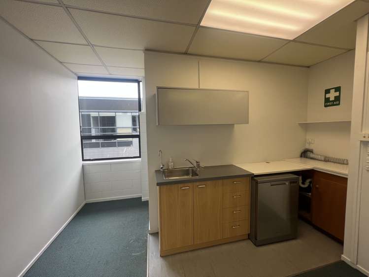 39 Porana Road Wairau Valley_15