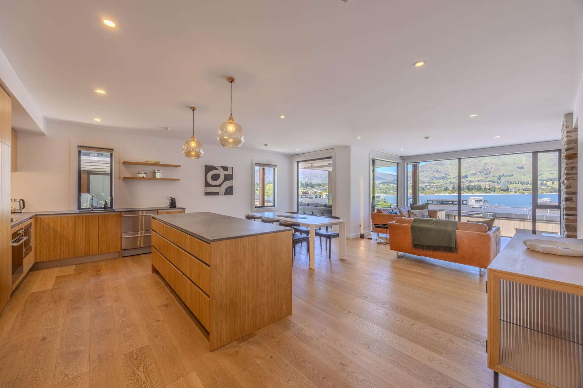 Apt 31 Marina Terrace Apartments Wanaka_0