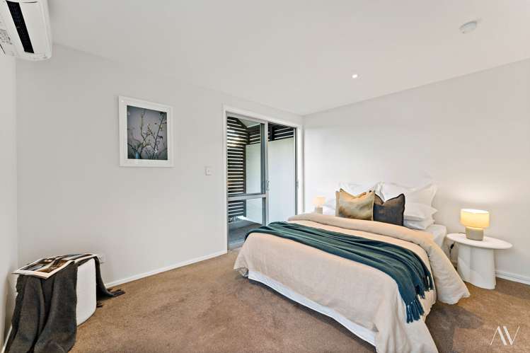 39 English Oak Drive Schnapper Rock_37