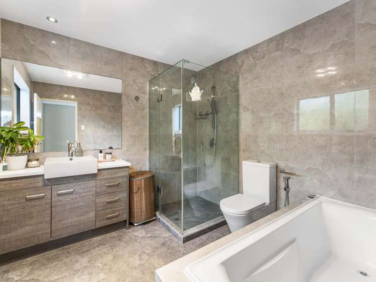 31 Aldon Lane The Gardens_17