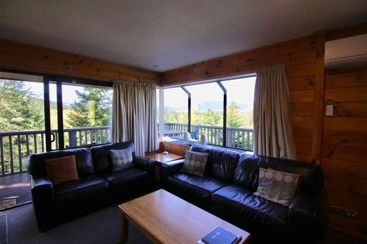 99 Chalet Crescent Hanmer Springs_10