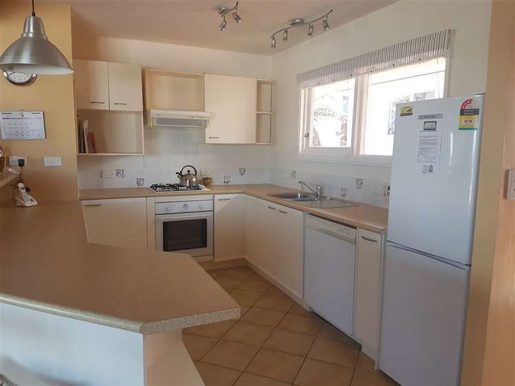 25 Teal Crescent Beach Haven_7