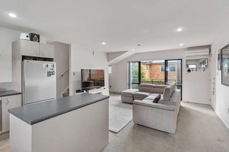 6/63 Brockworth Place Riccarton_4