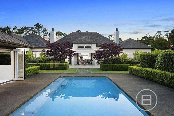 A five-bedroom trophy home on Woodhill Park Road, in Waimauku, sold in February after three years on the market. Photo / Supplied