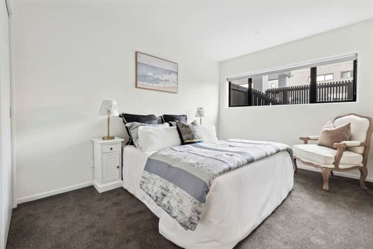 393 Ormiston Road Flat Bush_6