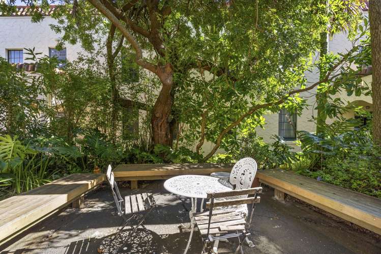 1/128 Newton Road Eden Terrace_11