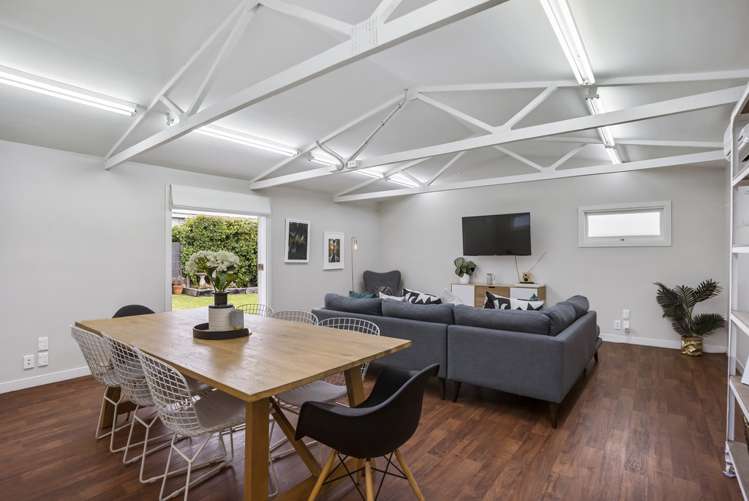 22 Jordan Avenue Onehunga_13