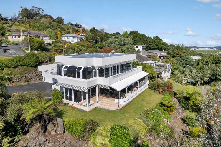 8 Punga Grove Avenue Riverside_33