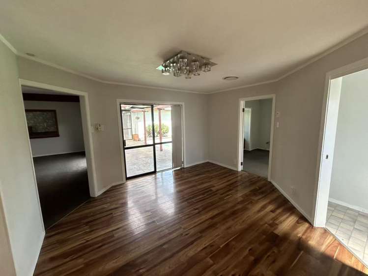 39 Beach Road Papakura_2